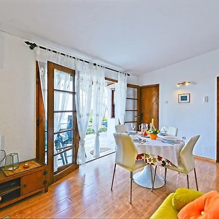House Viki