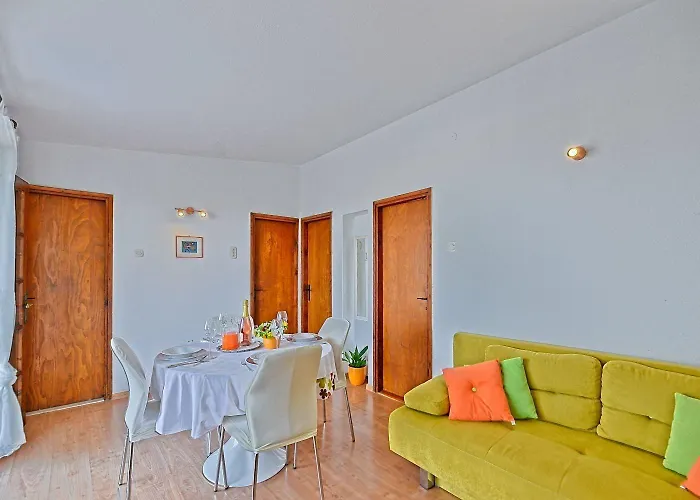 בית נופש House Viki *